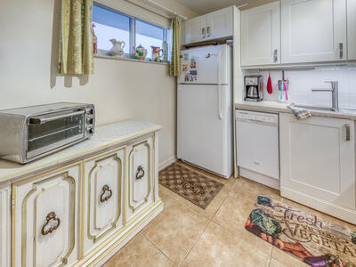 2728 N Garden Drive, Lake Worth Beach, FL 33461