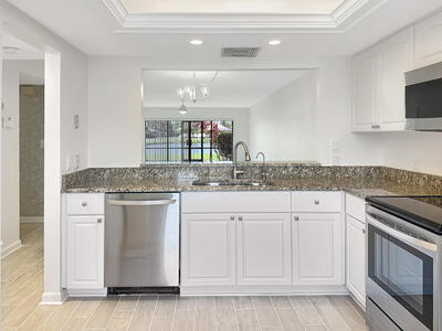 3351 Twin Lakes Terrace, Fort Pierce, FL 34951