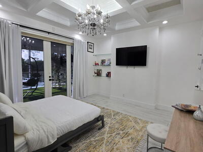 377 Squire Drive, Wellington, FL 33414