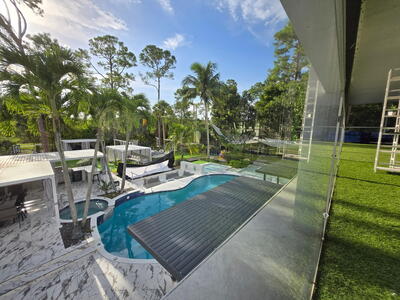 377 Squire Drive, Wellington, FL 33414