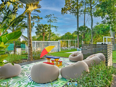 377 Squire Drive, Wellington, FL 33414