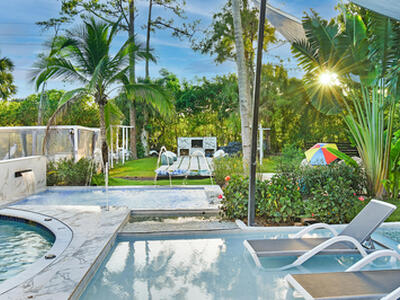 377 Squire Drive, Wellington, FL 33414