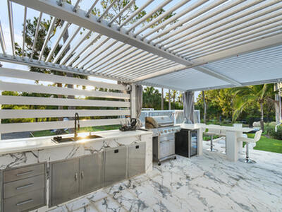 377 Squire Drive, Wellington, FL 33414