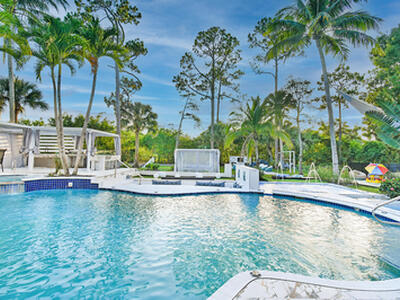 377 Squire Drive, Wellington, FL 33414