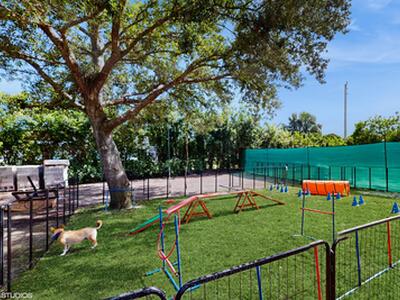 377 Squire Drive, Wellington, FL 33414