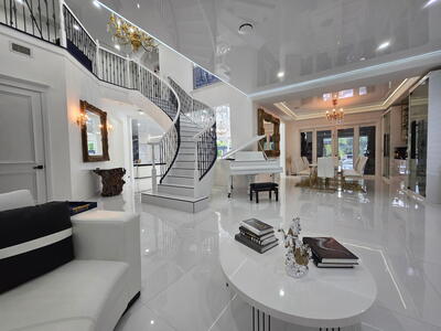 377 Squire Drive, Wellington, FL 33414