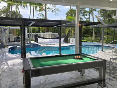 377 Squire Drive, Wellington, FL 33414