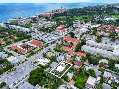 212 Oleander Avenue, Palm Beach, FL 33480