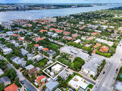 212 Oleander Avenue, Palm Beach, FL 33480