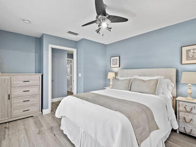 104 Old Jupiter Beach Road, Jupiter, FL 33477