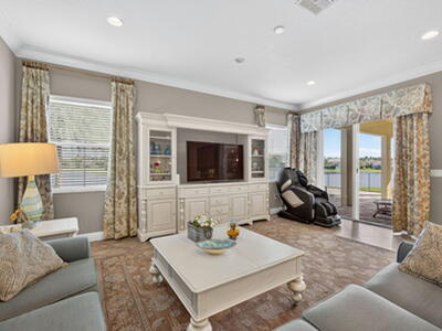 2904 Payson Way, Wellington, FL 33414