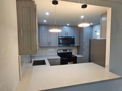 801 NW 47th Avenue, Miami, FL 33126