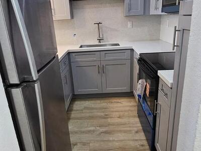 801 NW 47th Avenue, Miami, FL 33126