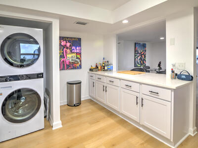 3040 Lake Shore Drive, Riviera Beach, FL 33404