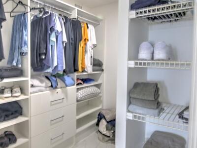 3040 Lake Shore Drive, Riviera Beach, FL 33404