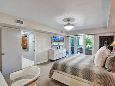 100 SE 5th Avenue, Boca Raton, FL 33432