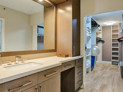 100 SE 5th Avenue, Boca Raton, FL 33432