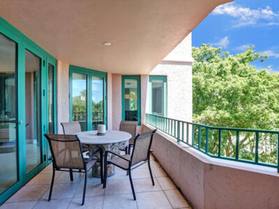 100 SE 5th Avenue, Boca Raton, FL 33432