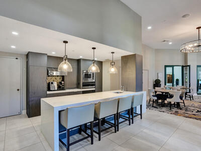 100 SE 5th Avenue, Boca Raton, FL 33432