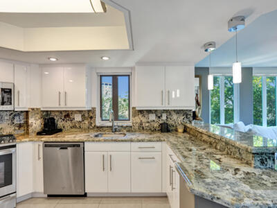 100 SE 5th Avenue, Boca Raton, FL 33432