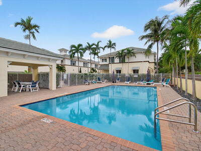 518 N Federal Highway, Lake Worth Beach, FL 33460