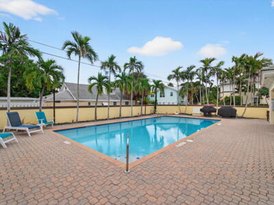 518 N Federal Highway, Lake Worth Beach, FL 33460