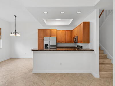 518 N Federal Highway, Lake Worth Beach, FL 33460