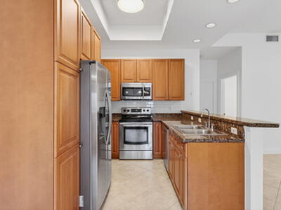 518 N Federal Highway, Lake Worth Beach, FL 33460