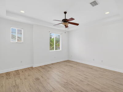 518 N Federal Highway, Lake Worth Beach, FL 33460