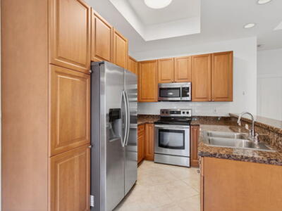 518 N Federal Highway, Lake Worth Beach, FL 33460