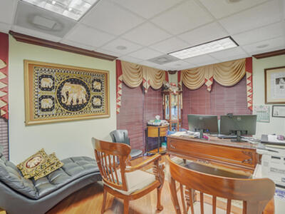 5730 Corporate Way, West Palm Beach, FL 33407