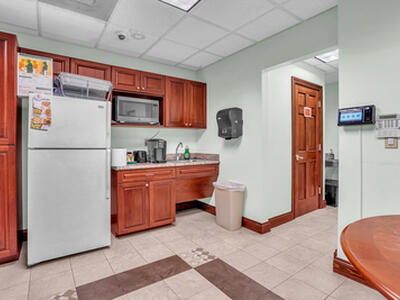 5730 Corporate Way, West Palm Beach, FL 33407