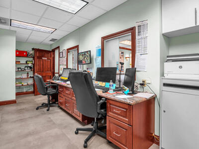 5730 Corporate Way, West Palm Beach, FL 33407