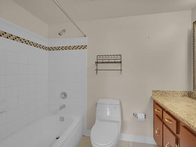 2340 SW 22nd Avenue, Delray Beach, FL 33445