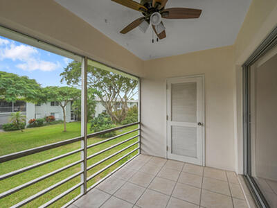 2340 SW 22nd Avenue, Delray Beach, FL 33445