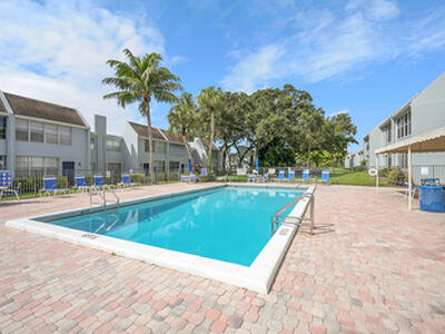 2340 SW 22nd Avenue, Delray Beach, FL 33445