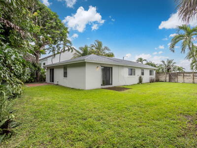 631 Bailey Street, Boca Raton, FL 33487