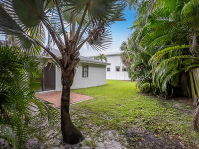 631 Bailey Street, Boca Raton, FL 33487