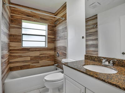 631 Bailey Street, Boca Raton, FL 33487