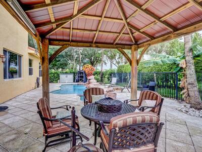 748 Cresta Circle, West Palm Beach, FL 33413