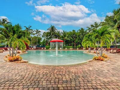 748 Cresta Circle, West Palm Beach, FL 33413