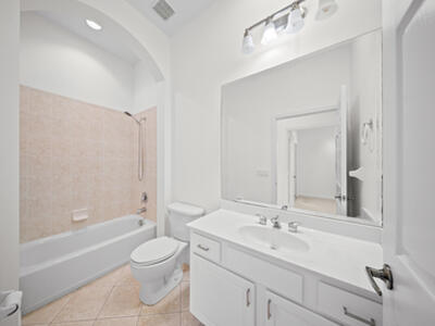 7668 Greenbrier Circle, Port Saint Lucie, FL 34986