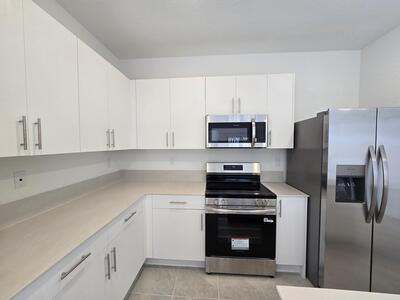 170 SE 10th Court, Florida City, FL 33034