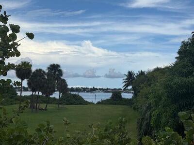 5820 N Flagler Drive, West Palm Beach, FL 33407