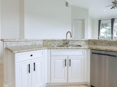 2394 Kemps Bay, West Palm Beach, FL 33411