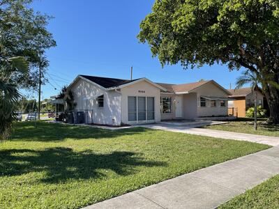 9044 SW 1st Drive, Boca Raton, FL 33428