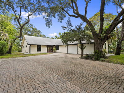 659 SE Saint Lucie Boulevard, Stuart, FL 34996