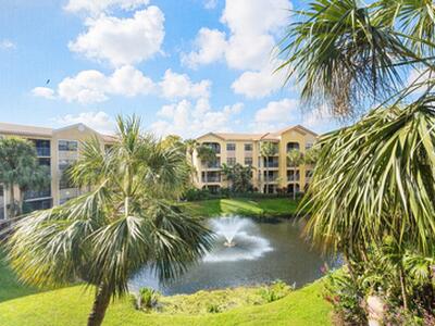 700 Uno Lago Drive, Juno Beach, FL 33408