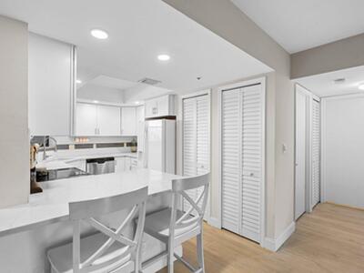 700 Uno Lago Drive, Juno Beach, FL 33408