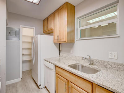 2591 NE 55th Court, Fort Lauderdale, FL 33308